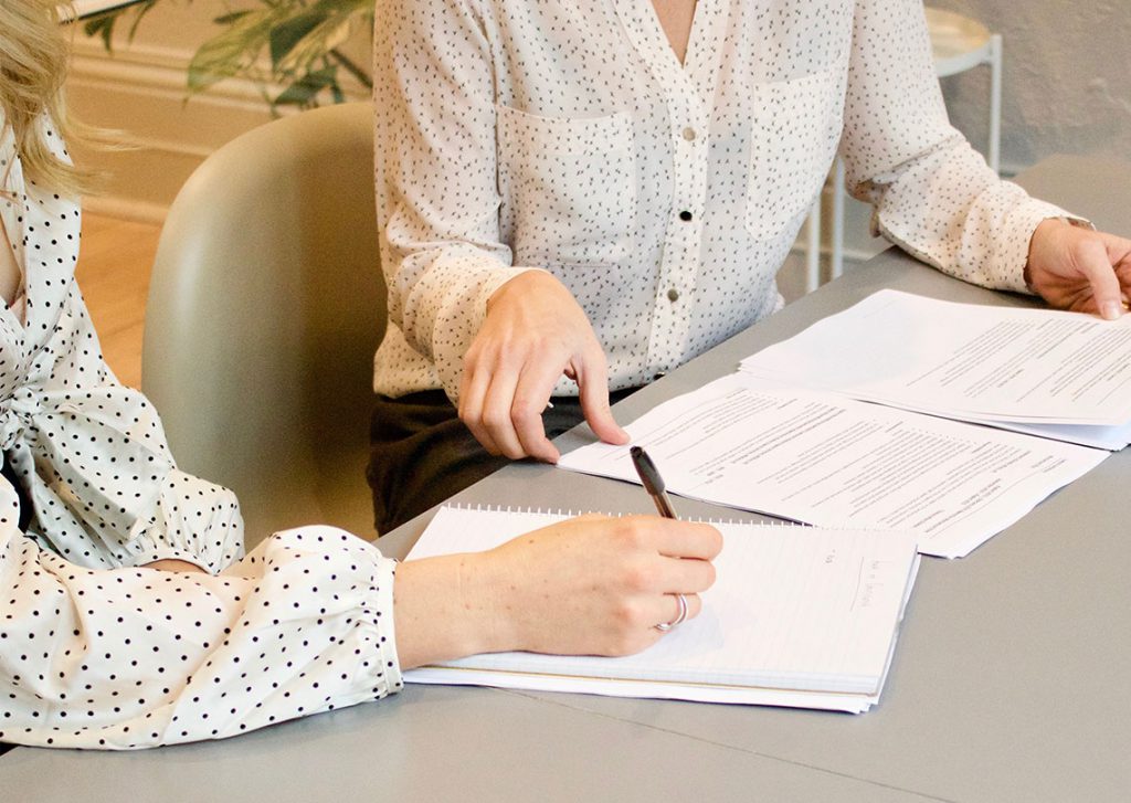 4 great examples of assessment reports for consultants and HR professionals to impress their audience (with a step-by-step guide)